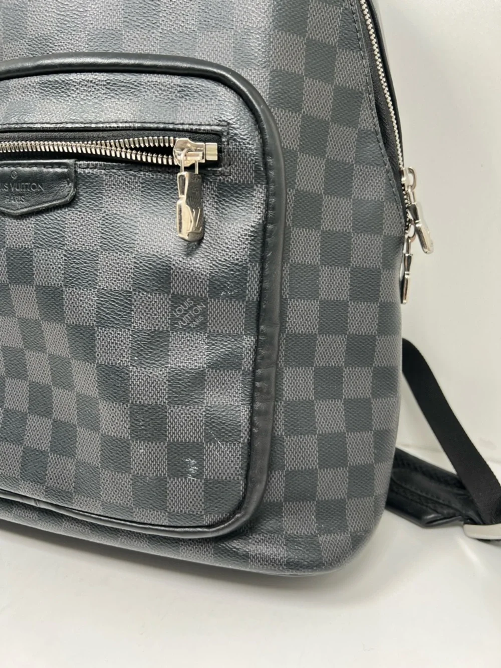 Louis Vuitton Josh Backpack Black Leather Damier Graphite - Picture 3 of 15